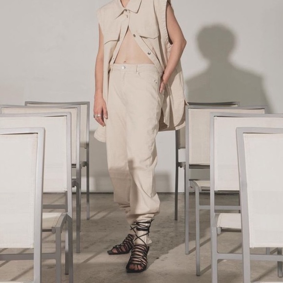 NWOT Black Leather Strappy Heel Sandals Size 10 - Picture 5 of 5